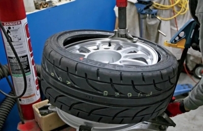 Tire Mounting Tools
