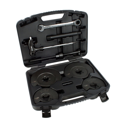 Compresor intern special pentru arcuri pentru vehicule cu orificiu mic de acces 4000 kg
