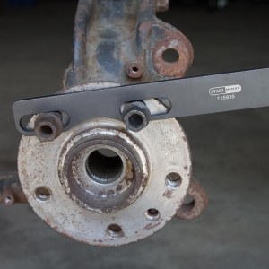 Wheel Bearing, Hub & Driveshaft Holding Tool