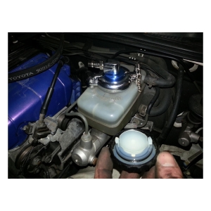 Brake Bleeder Adapter for Toyota, Lexus, Daihatsu, Dodge & Aston Martin