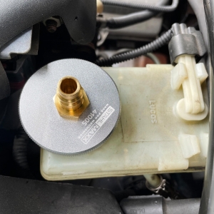 Adaptor BJ3/35 pentru aerisirea frânelor
