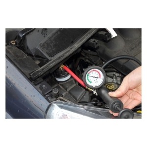 Furtun adaptor în unghi pentru adaptoare de testare a sistemului de răcire
