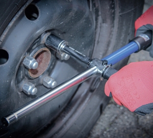 Cheie dinamometrică în cruce, 1/2", 70–170 Nm