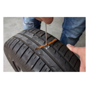 38-Piece Tyre Repair Kit with 30 Repair Strings