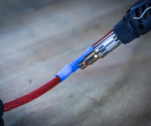 Mini-arzător cu gaz, tuburi termocontractabile colorate și aprindere piezo – 162 piese