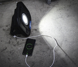40 W COB LED Work Light with Integrated Bluetooth Speakers
