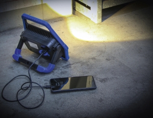 30 W COB LED Work Light with Adjustable Colour Temperature