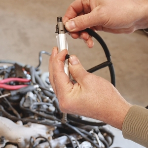 2-в-1 Инструмент за демонтаж и монтаж на връщаща горивна тръба за VAG 1.6L, 2.0L, 2.7L, 3.0L TDI