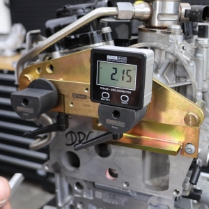 Set scule distribuție curea și reglaj arbore cu came pentru VAG 1.0–1.6 TSI TFSI cu inclinometru digital