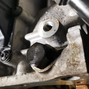 Crankshaft Locking Bolt for VAG Engines – T10340, 303-1717