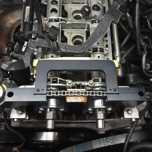 Punte fixare lanț distribuție – Mercedes M271 – ca 271589014000