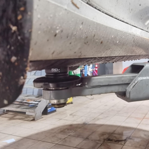 Jack Pad Set for Tesla Model Y (BYD Battery, Germany 2023+) – 4 pcs with Storage Bag