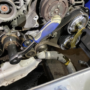 Инструмент / адаптер за въртене на колянов вал за Subaru (като 499987500)