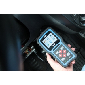 Tester de diagnoză OBD2 (EOBD) pentru coduri de eroare