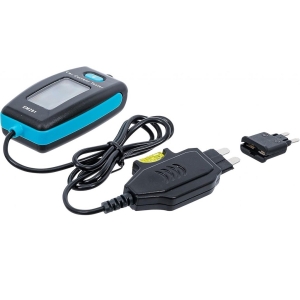 Digital Ammeter for Fuse Socket Testing